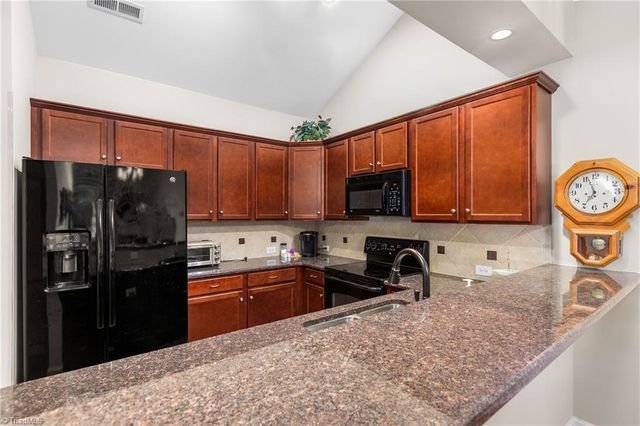 111 S Wentworth Drive, Mocksville, NC 27028