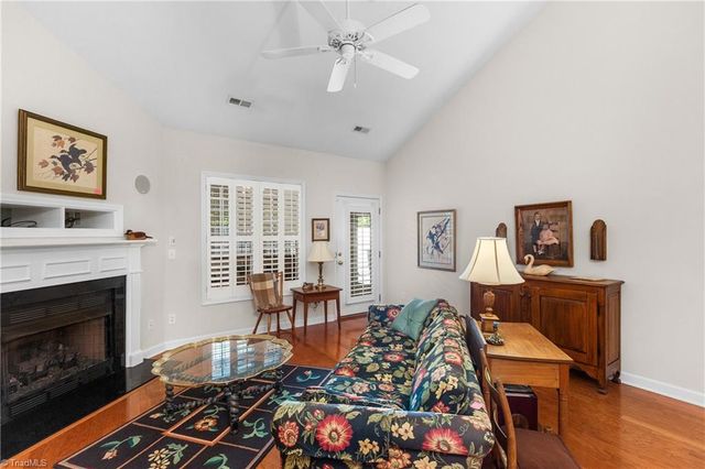 111 S Wentworth Drive, Mocksville, NC 27028