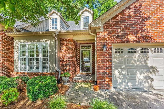 111 S Wentworth Drive, Mocksville, NC 27028