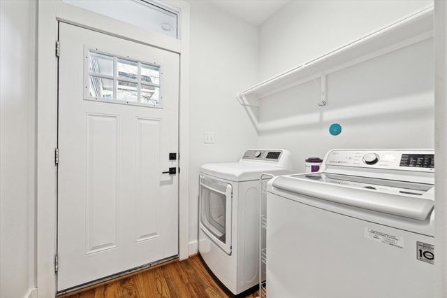 904 James Street, Houston, TX 77009