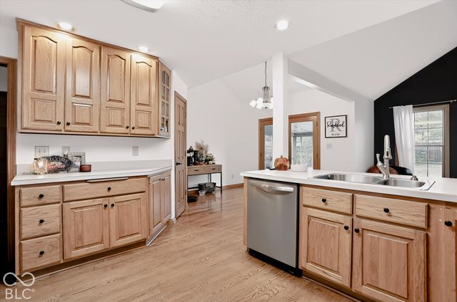 1598 Thornburg Lane, Franklin, IN 46131