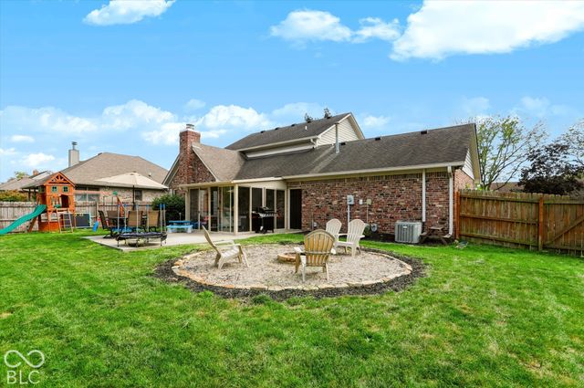 1598 Thornburg Lane, Franklin, IN 46131