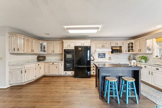 3953 LOGAN MARTIN DAM ROAD, Cropwell, AL 35054