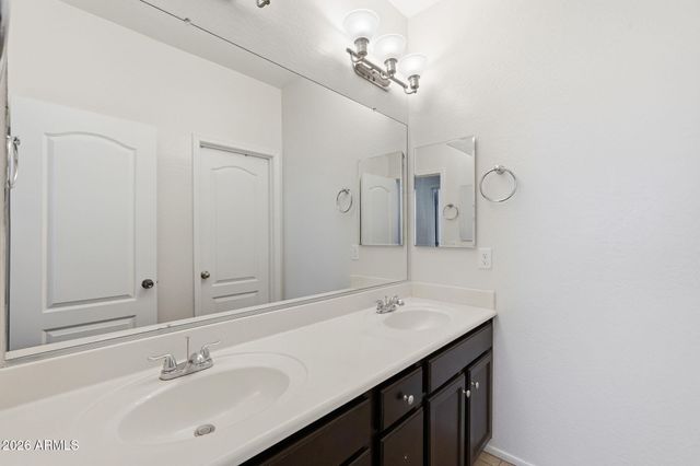 17253 N ROSEMONT Street, Maricopa, AZ 85138