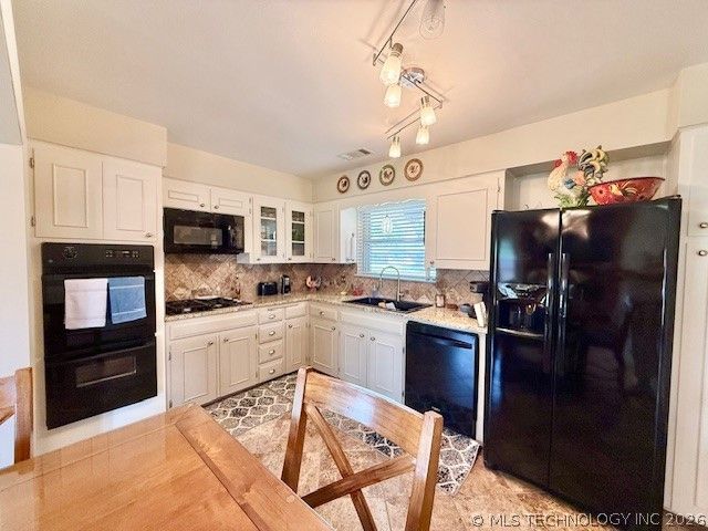8556 E 32nd Street, Tulsa, OK 74145