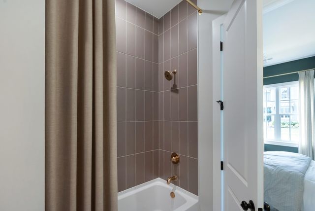 822 Saint Clair Ave, Thompsons Station, TN 37179