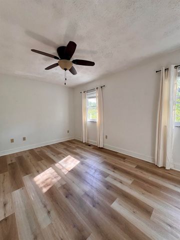 5581 Shawnee Drive, Huntington, WV 25705