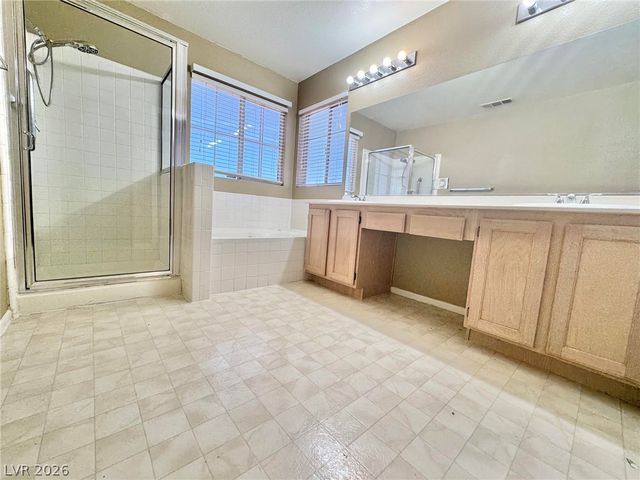 8233 Cactus Canyon Court, Las Vegas, NV 89128