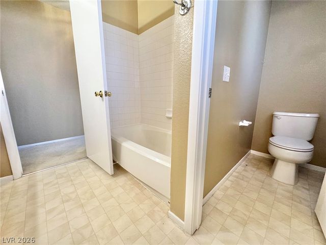 8233 Cactus Canyon Court, Las Vegas, NV 89128