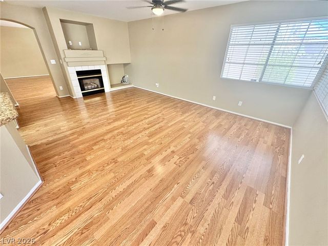 8233 Cactus Canyon Court, Las Vegas, NV 89128