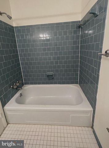 5 BRIARDALE CT, Derwood, MD 20855