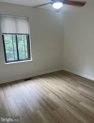 5 BRIARDALE CT, Derwood, MD 20855