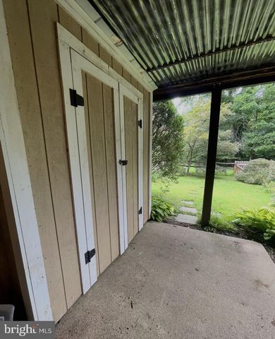 5 BRIARDALE CT, Derwood, MD 20855