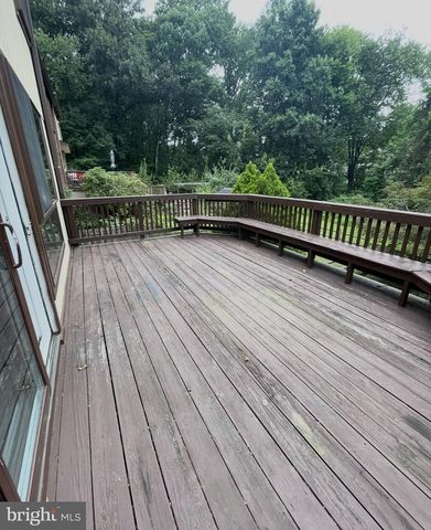 5 BRIARDALE CT, Derwood, MD 20855