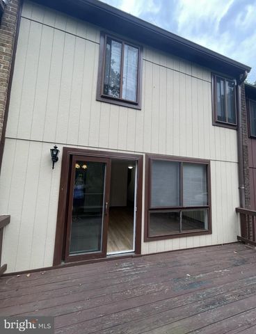 5 BRIARDALE CT, Derwood, MD 20855
