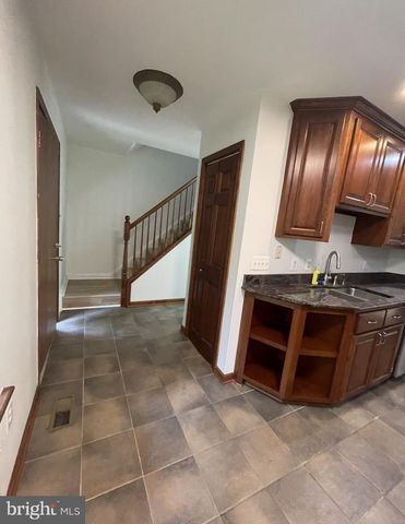 5 BRIARDALE CT, Derwood, MD 20855