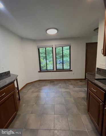 5 BRIARDALE CT, Derwood, MD 20855
