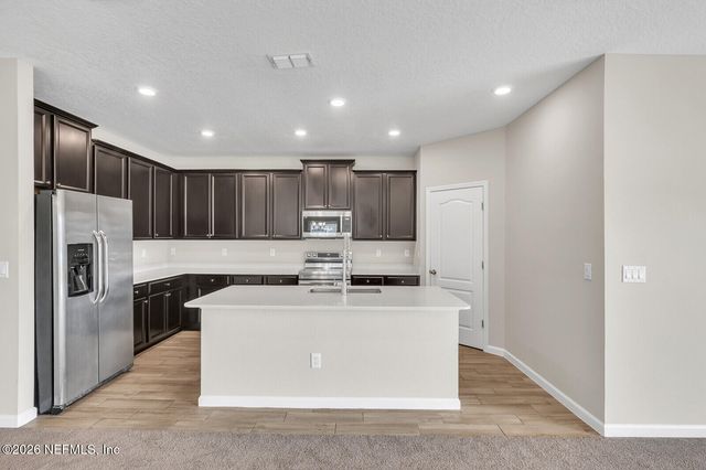 16187 BLOSSOM LAKE Drive, Jacksonville, FL 32218