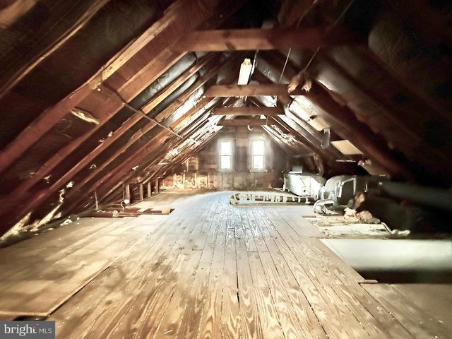 1050 WOODLAND AVE, Glendora, NJ 08029