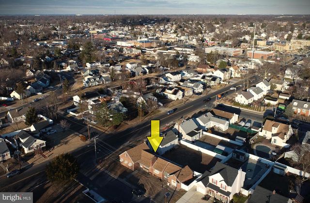 1050 WOODLAND AVE, Glendora, NJ 08029