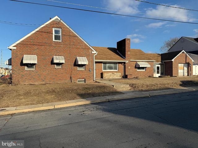 1050 WOODLAND AVE, Glendora, NJ 08029