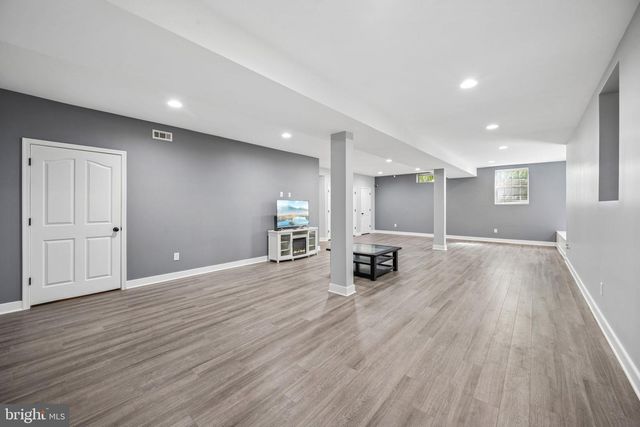 8618 FAR FIELDS WAY, Laurel, MD 20723