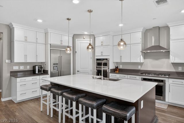 9945 Birch Knoll Avenue, Las Vegas, NV 89166