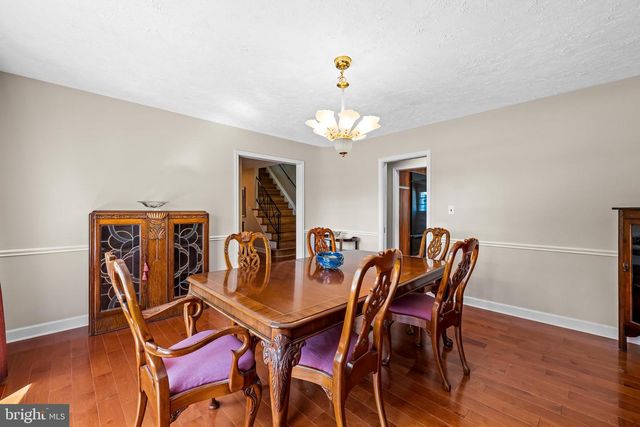7917 STEVENSON RD, Pikesville, MD 21208