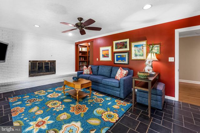 7917 STEVENSON RD, Pikesville, MD 21208