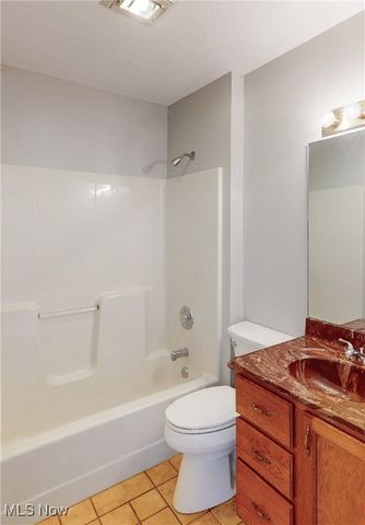 965 Elizabeth Court, Cuyahoga Falls, OH 44221