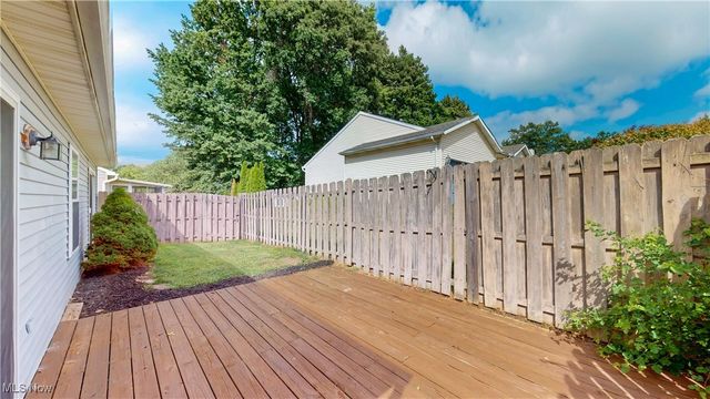 965 Elizabeth Court, Cuyahoga Falls, OH 44221