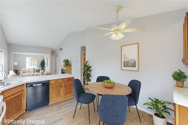 965 Elizabeth Court, Cuyahoga Falls, OH 44221