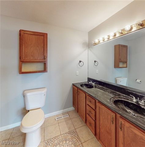 965 Elizabeth Court, Cuyahoga Falls, OH 44221