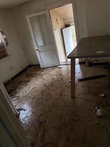 186 Howland Street, Battle Creek City, MI 49037