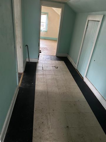 186 Howland Street, Battle Creek City, MI 49037