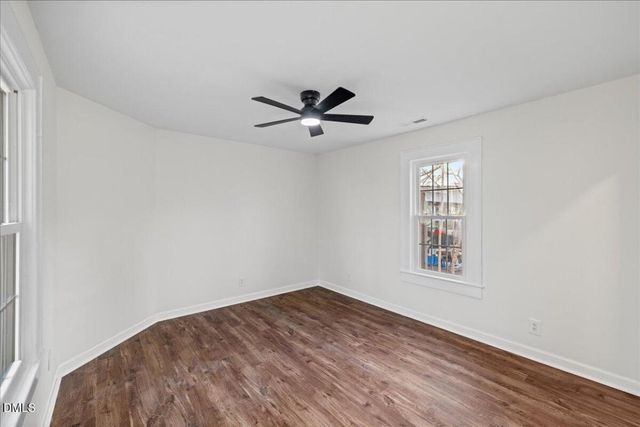 719 Center Avenue, Burlington, NC 27215