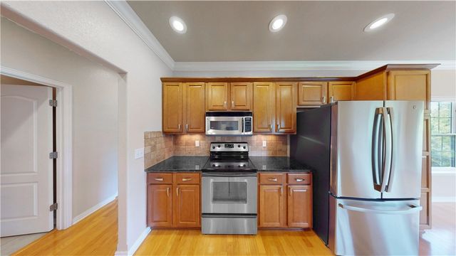 21 Slifer Drive, Bella Vista, AR 72714