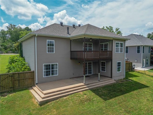 21 Slifer Drive, Bella Vista, AR 72714