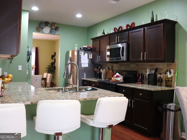 210 Mary Jane Lane, Covington, GA 30016