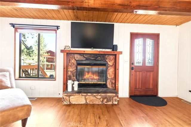 2015 Mojave Scenic, Wrightwood, CA 92397