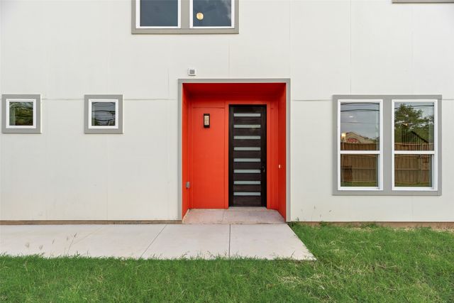 2326 Fairfax Drive, Irving, TX 75060