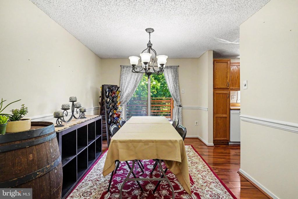 Image 8 of property listing at 721 EVERIST DR, Aberdeen, MD 21001