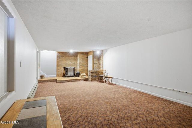 17 Centennial Drive, Queensbury, NY 12804