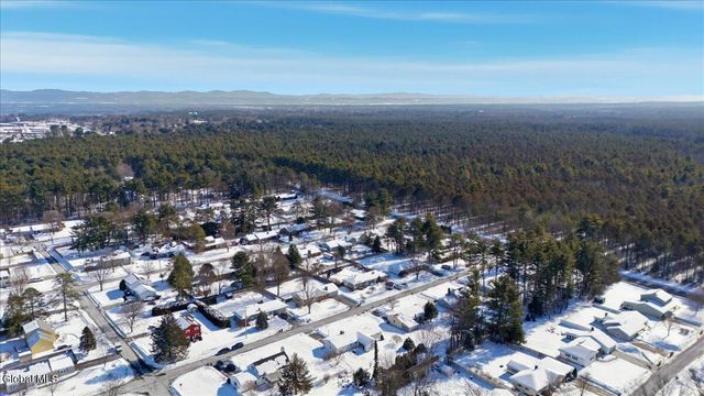 17 Centennial Drive, Queensbury, NY 12804