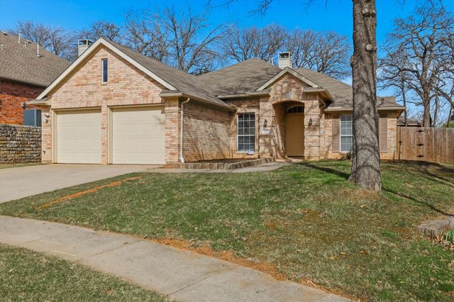 2211 Knob Hill Drive, Corinth, TX 76210
