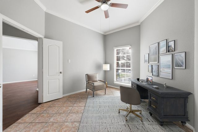 2211 Knob Hill Drive, Corinth, TX 76210