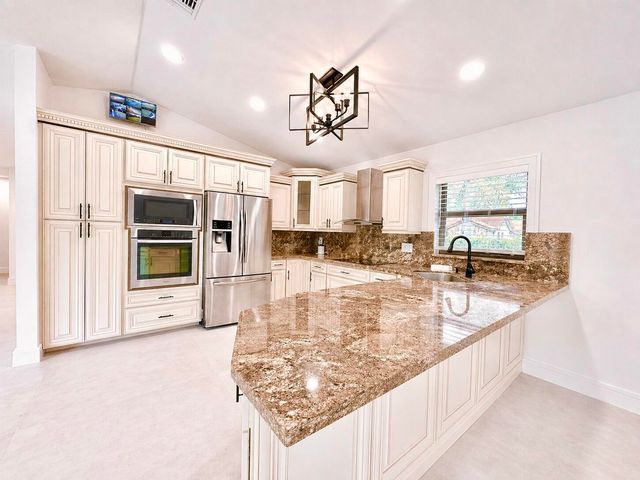 4823 NW 91st Way, Coral Springs, FL 33067