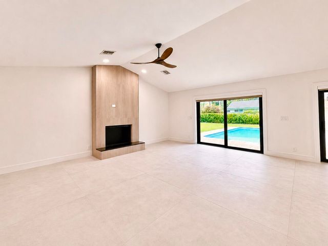 4823 NW 91st Way, Coral Springs, FL 33067