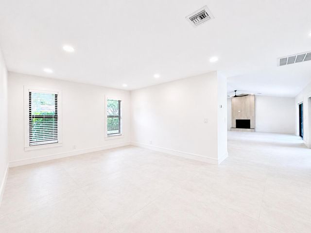 4823 NW 91st Way, Coral Springs, FL 33067