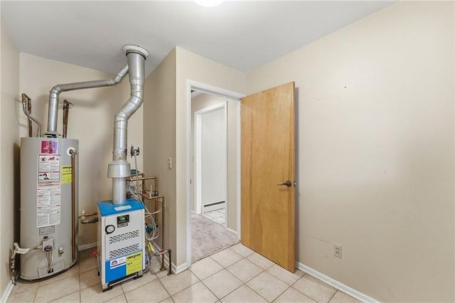 711 W Montgomery Street, Clinton, MO 64735